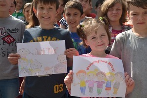 Ukrajinské deti ďakujú Nadačnému fondu Milosť