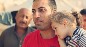 Iráčané v utečeneckých táborech přicházejí ke Kristu